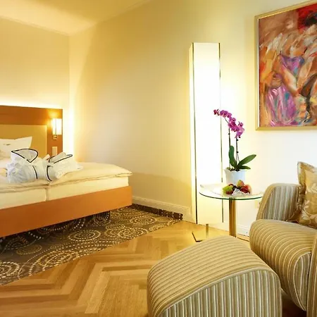 Hotel Huegel 4*