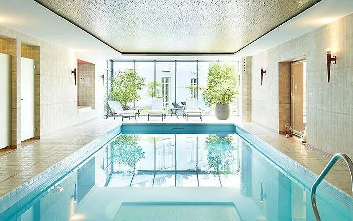 Ξενοδοχείο Huegel