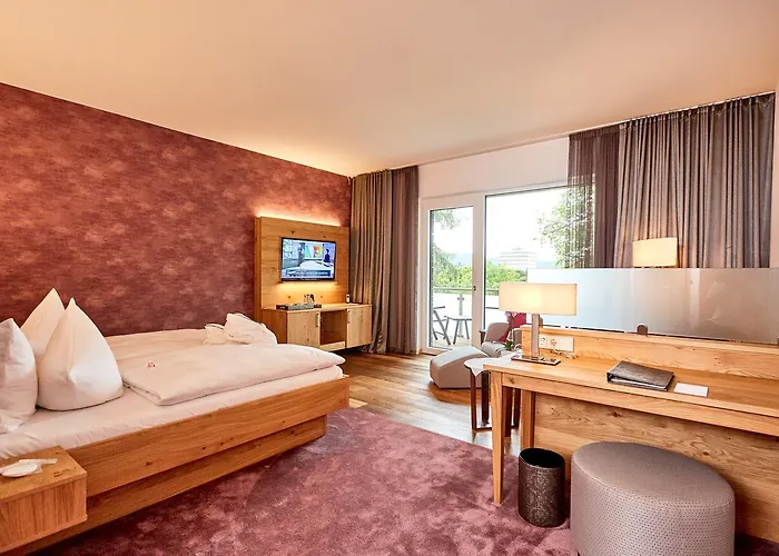 Huegel 4* Τρίερ