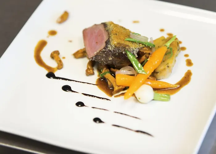 Huegel 4* Τρίερ