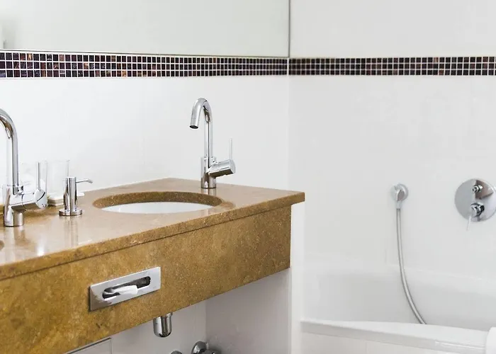 Huegel Ξενοδοχείο Τρίερ