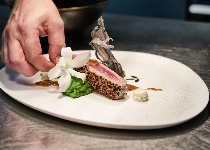 Huegel 4* Τρίερ