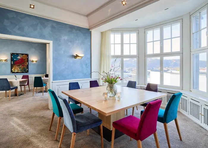 ヒューゲル ホテル